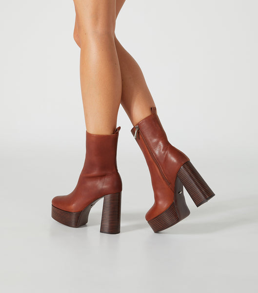 Botas Plataforma Tony Bianco Tyra Cognac 12cm Marrones | YARGT34792