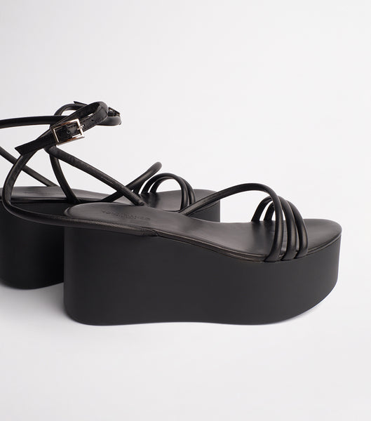 Tacones con tiras Tony Bianco Tory Black Sheep Nappa 9.5cm Negras | SARNY21256